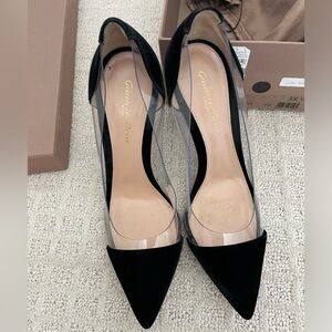 Plexi pointed toe pump